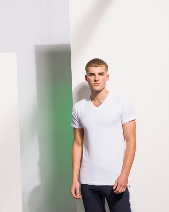 SKINNIFIT Men's Stretch Feel Good V-Neck T-Shirt T-Shirt personalisierbar