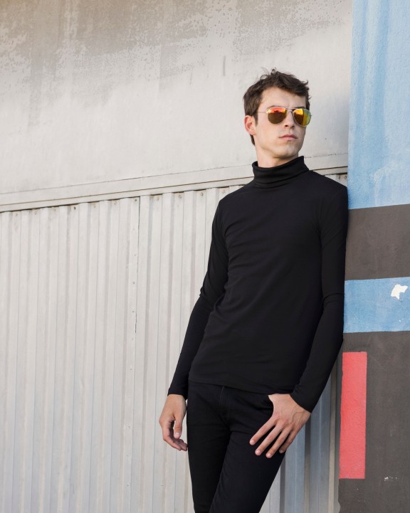SKINNIFIT Men's Feel Good Stretch Roll Neck Top T-Shirt personalisierbar