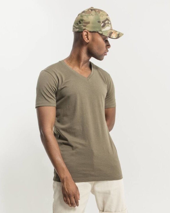 T-shirt BUILD YOUR BRAND Light T-Shirt V-Neck voor bedrukking &amp; borduring