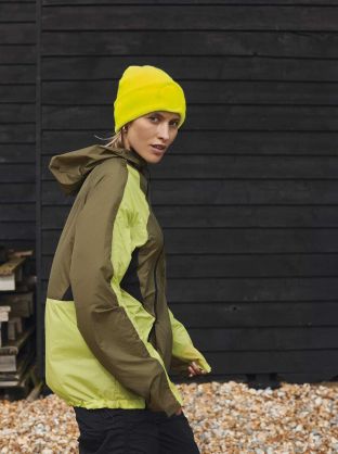 Bonnet à patch rond