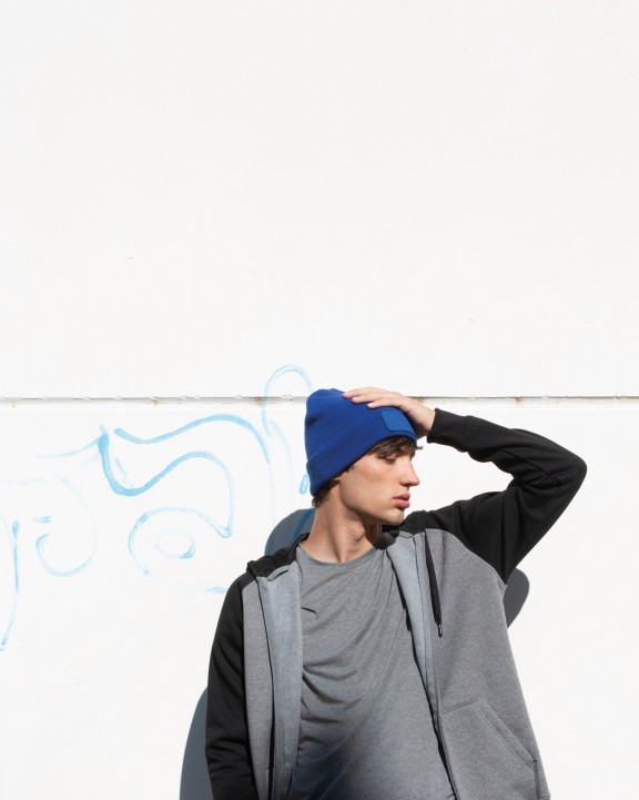 K-UP Recycelte Mütze mit Patch Mütze, Schal & Handschuh personalisierbar