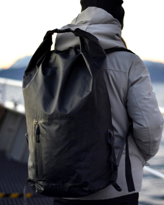 STORMTECH CASCADE W/P BACK PACK (35L) Tasche personalisierbar