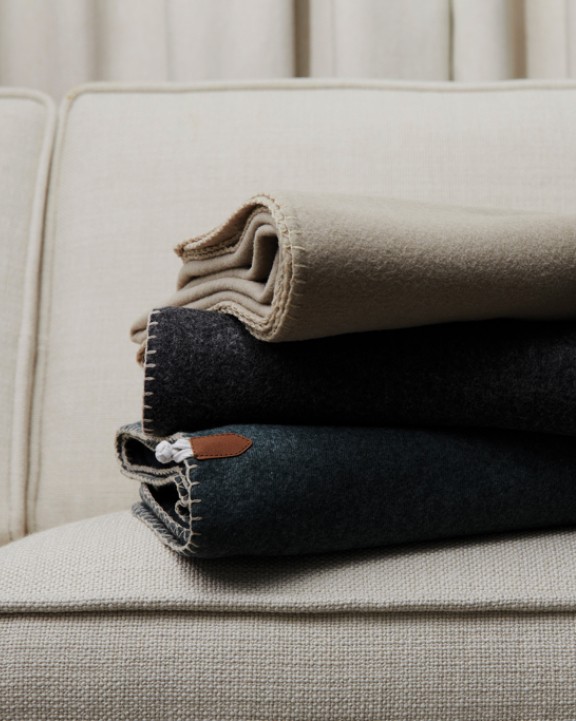 Plaids personnalisable VINGA VINGA Couverture / Plaid en polyester recyclée Bilton