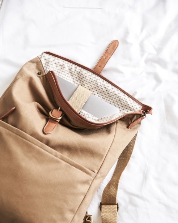 VINGA VINGA Sloane-Rucksack RCS aus recyceltem Polyester Tasche personalisierbar