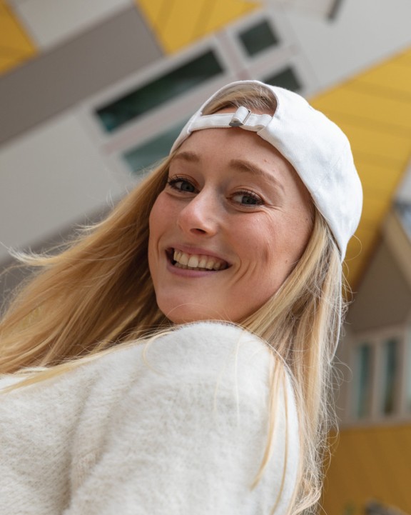 4DO Impact 5 Panel Kappe aus 280gr rCotton mit AWARE™ Tracer Kappe personalisierbar