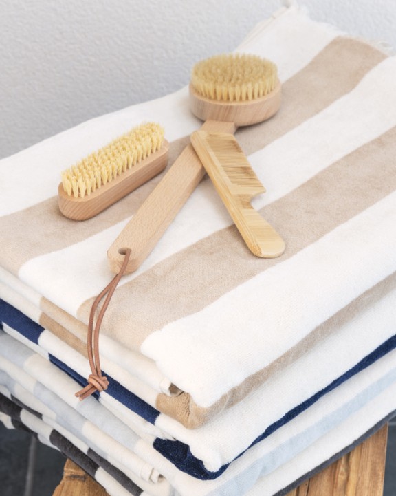 Produit éponge personnalisable UKIYO Serviette de plage Ukiyo Yukari AWARE™ Made in Europe
