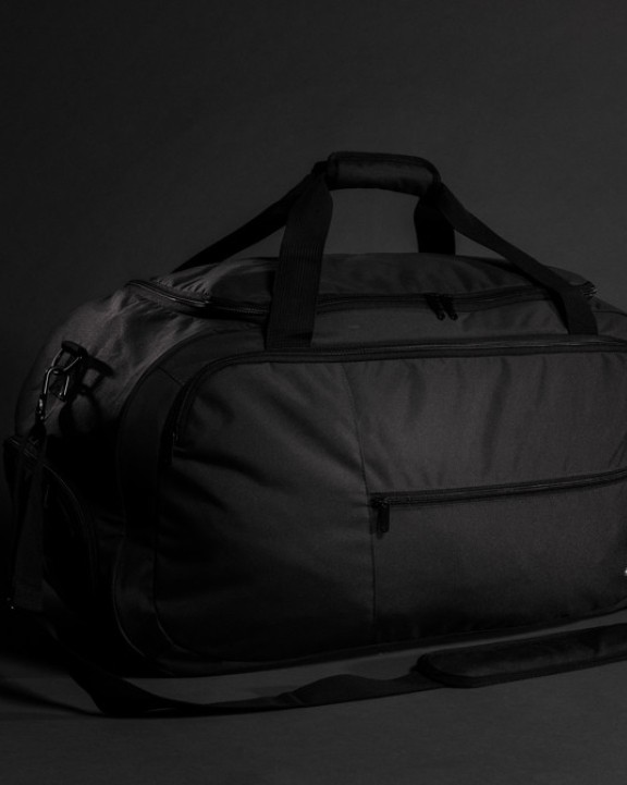 SWISS PEAK Swiss Peak AWARE™ RPET Sporttasche Tasche personalisierbar