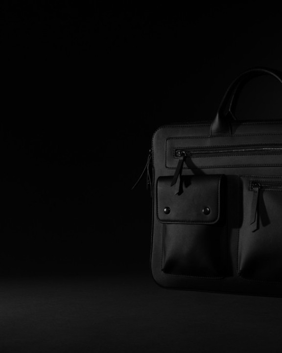 Sac & bagagerie personnalisable SWISS PEAK Sacoche ordinateur 14'' Swiss Peak en PU recyclé GRS