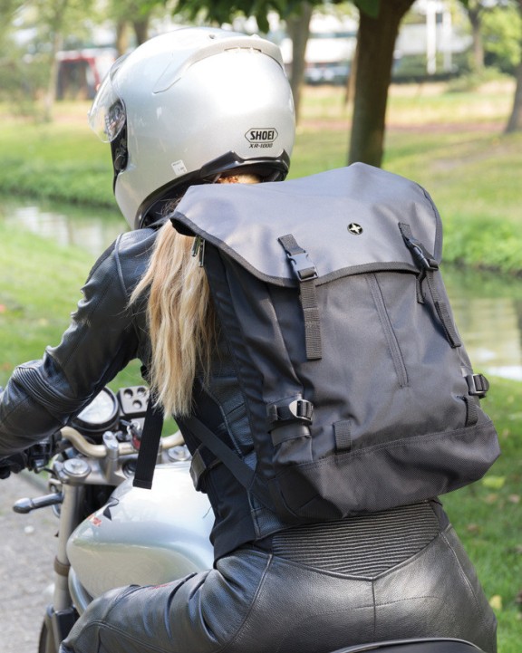 SWISS PEAK 17” Outdoor Laptop Rucksack Tasche personalisierbar