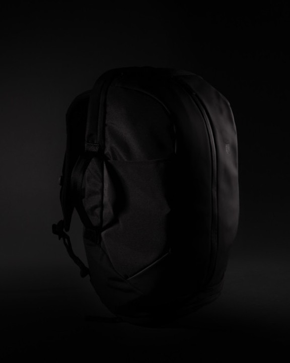 SWISS PEAK Swiss Peak AWARE™ RPET 15.6" Work & Gym Rucksack Tasche personalisierbar