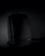 SWISS PEAK Swiss Peak AWARE™ moderner 15,6" Laptop-Rucksack Tasche personalisierbar