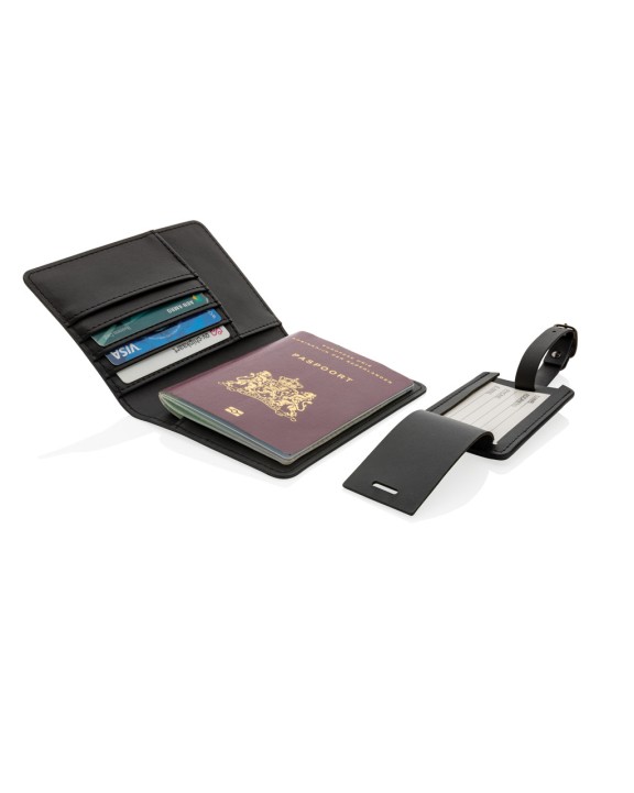 SWISS PEAK Swiss Peak Reise-Geschenkset aus GRS recyceltem PU Tasche personalisierbar