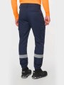 Pantalons à personnaliser WK. DESIGNED TO WORK Pantalon cargo unisexe avec bas élastiqué et bande réfléchissante 