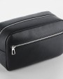 QUADRA TAILORED LUXE PU WASH BAG Tasche personalisierbar