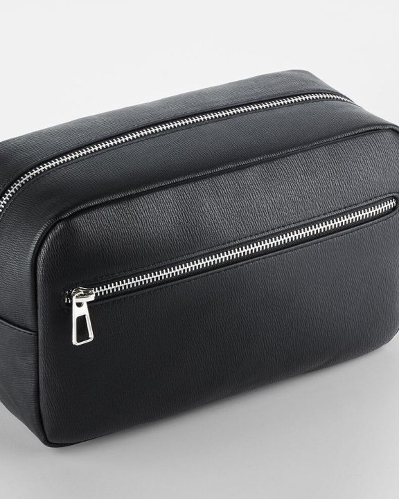 QUADRA TAILORED LUXE PU WASH BAG Tasche personalisierbar