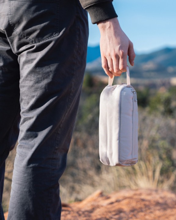 Sac & bagagerie personnalisable 4DO Trousse de toilette en rPET AWARE™ Armond