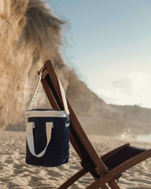 VINGA VINGA Volonne AWARE™ Kühltasche aus recyceltem Canvas Tasche personalisierbar