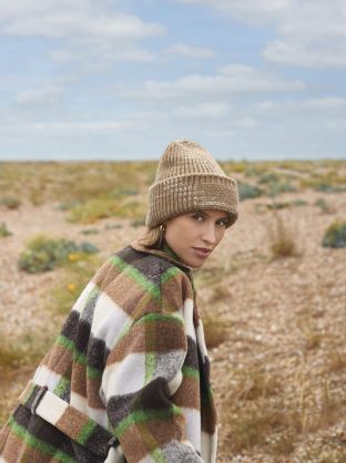Bonnet à patch en grosse mailles