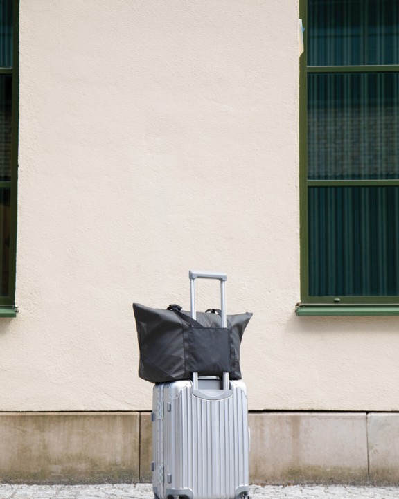 VINGA VINGA Livorno Wochenendtasche aus GRS recyceltem Polyester Tasche personalisierbar