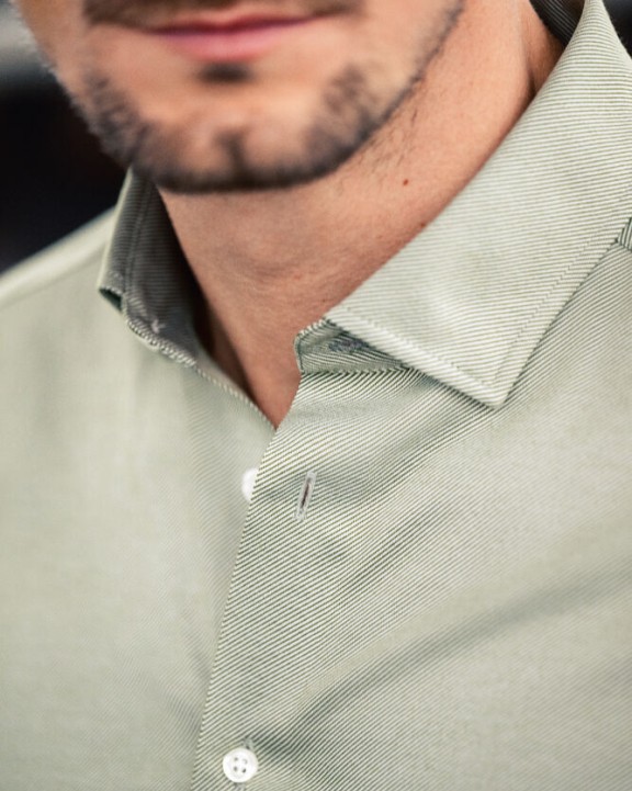 Hemd J. HARVEST & FROST Yellow Bow 57 
Hemd Slim Fit Heren voor bedrukking &amp; borduring