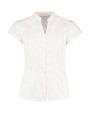 Hemd KUSTOM KIT Women's Tailored Fit Mandarin Collar Blouse SSL voor bedrukking &amp; borduring