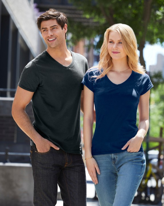 T-shirt personnalisable GILDAN T-shirt femme col v Softstyle